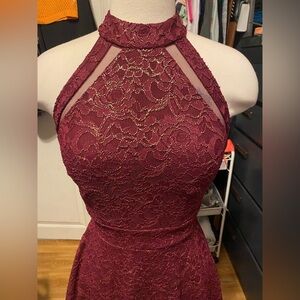Pre-Owned, Women’s Size 0 Sleeveless TEEZE ME Burgundy Lace Halter Mini Dress